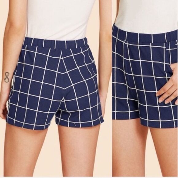 Preppy Plaid Navy Blue & White Shorts S A18 - Picture 4 of 7